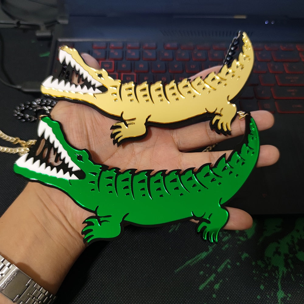 Crocodile Fashion Jewelry Acrylic Large Pendant Necklace Chain