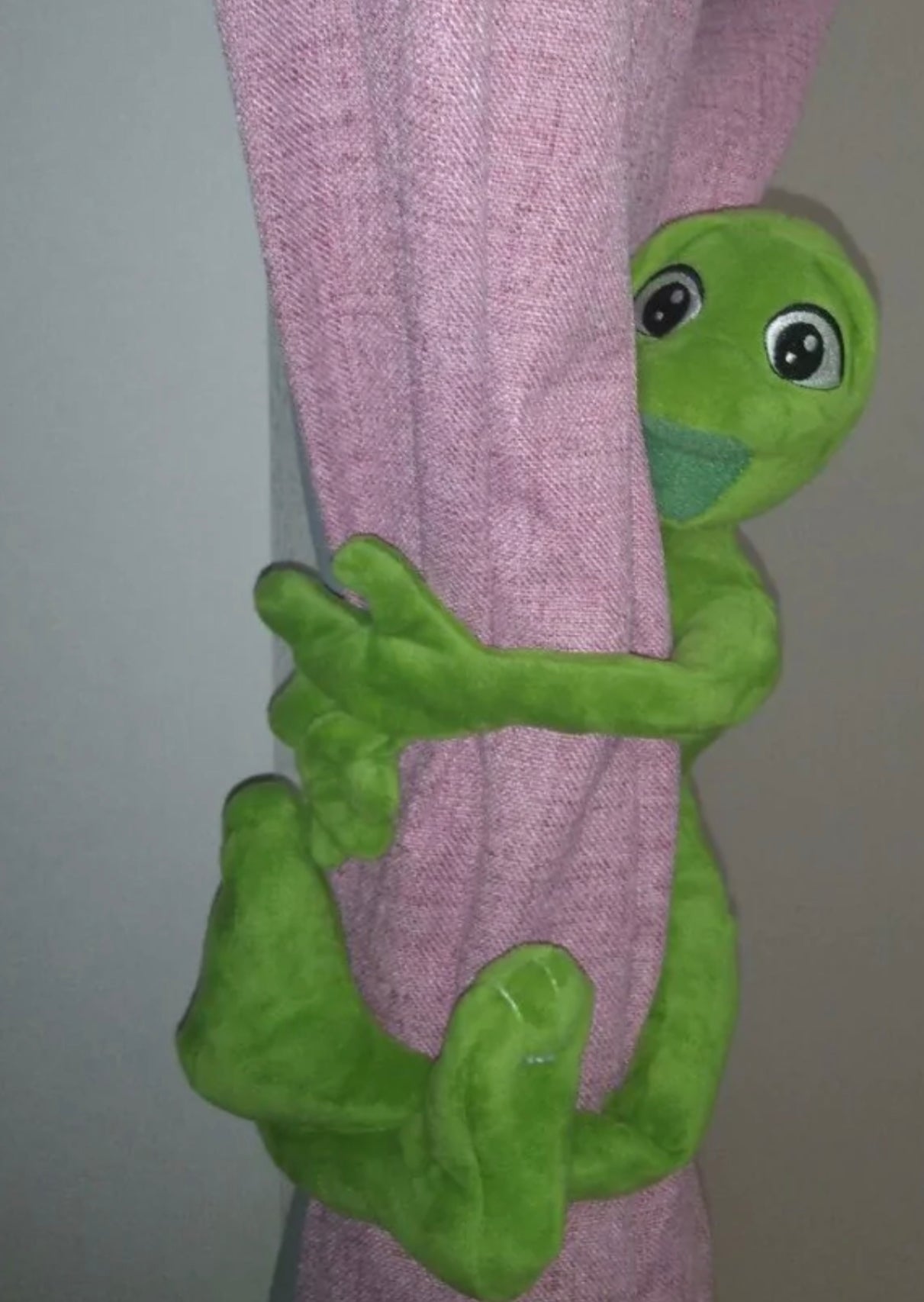 Dame Tu Cosita Plush Toy & Dancing Alien